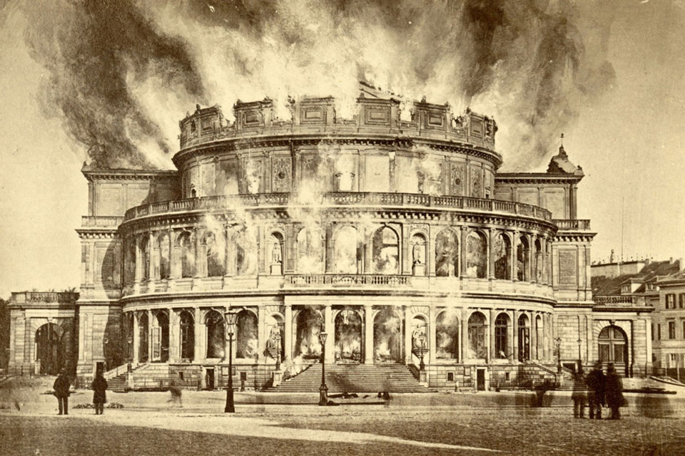 150. Jahrestag der Zerstörung des Königlichen Hoftheaters 150. Jahrestag der Zerstörung des Königlichen Hoftheaters