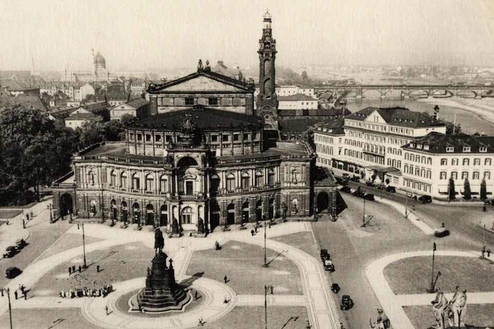 350 Jahre Oper in Dresden 350 Jahre Oper in Dresden